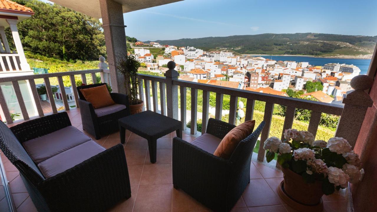 Hospedium Galitrips Vila Maruja Corme Exterior photo